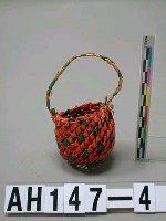 藏品(小籃子（麥桿製）)的圖片